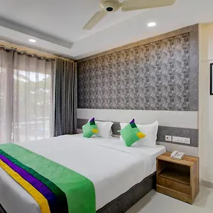 treebo-trend-love-shore-residency.kerala-hotels.net/